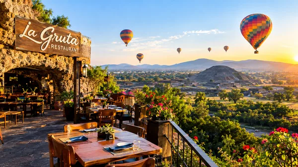 La Gruta Restaurant